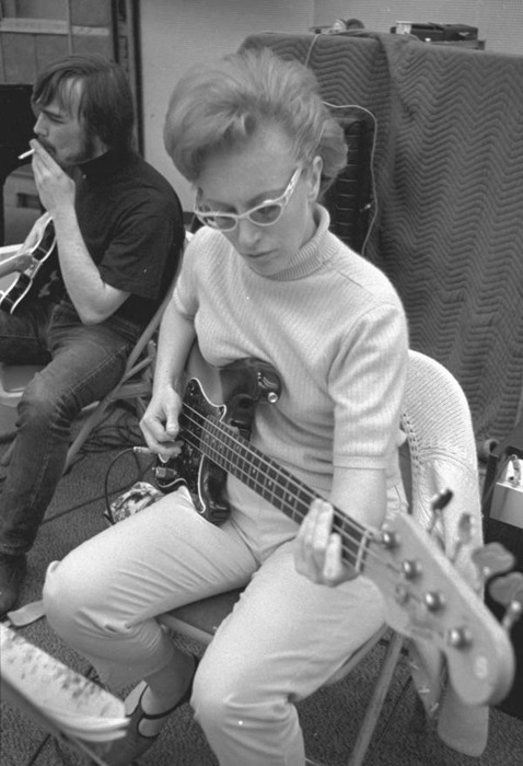 wrecking crew carol kaye